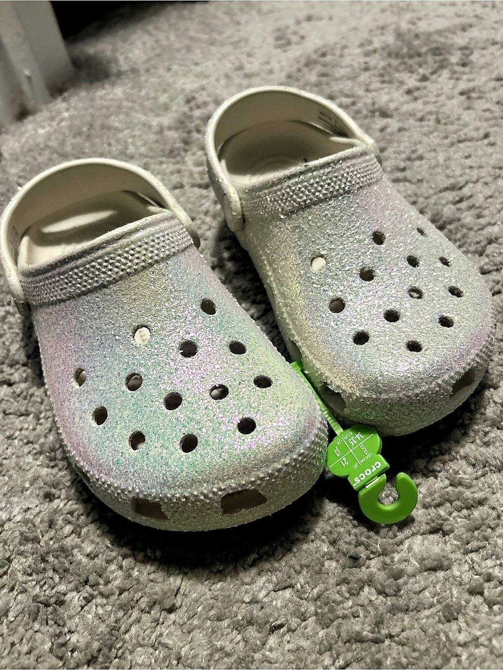 Crocs Kids' Classic Glitter Clog Silver Girls US 3